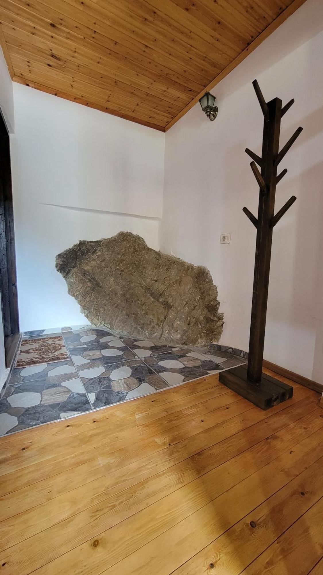 Guest House Mangalem بيرات المظهر الخارجي الصورة