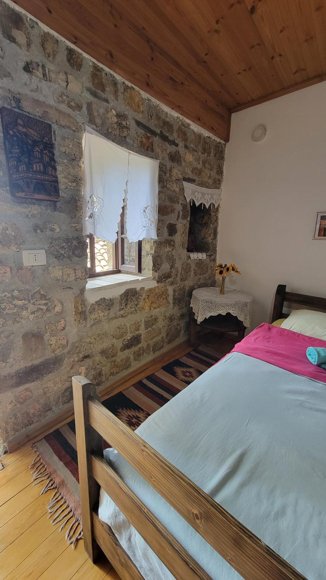 Guest House Mangalem بيرات المظهر الخارجي الصورة