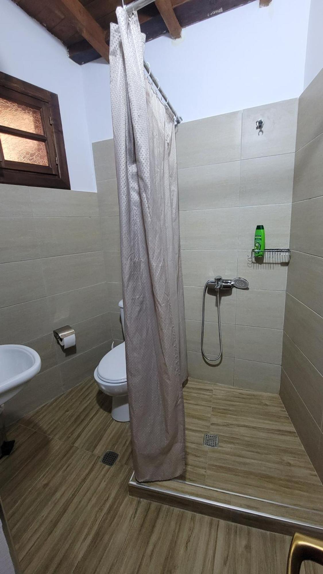 Guest House Mangalem بيرات المظهر الخارجي الصورة