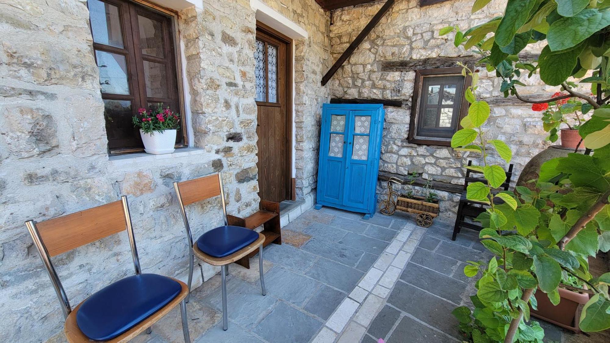 Guest House Mangalem بيرات المظهر الخارجي الصورة